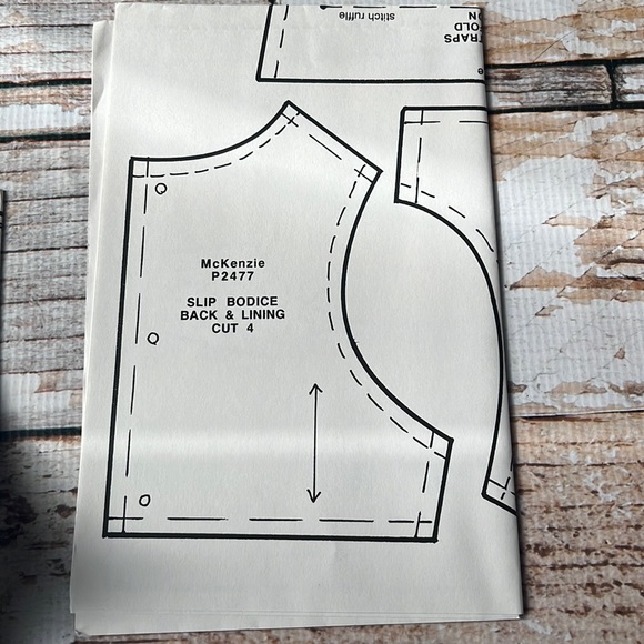 McKenzie 24-24” Doll Uncut Sewing Pattern, Connie LeeFinchum - Picture 7 of 8